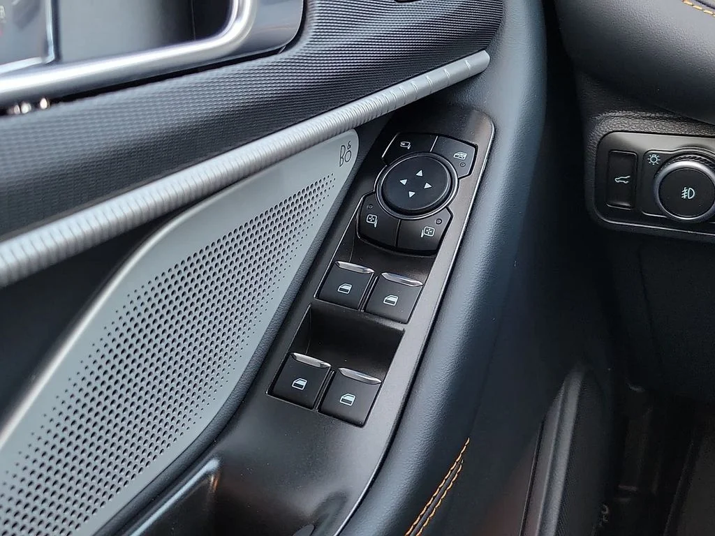 New 2026 Carbonized Gray Metallic Ford Tremor® image 14