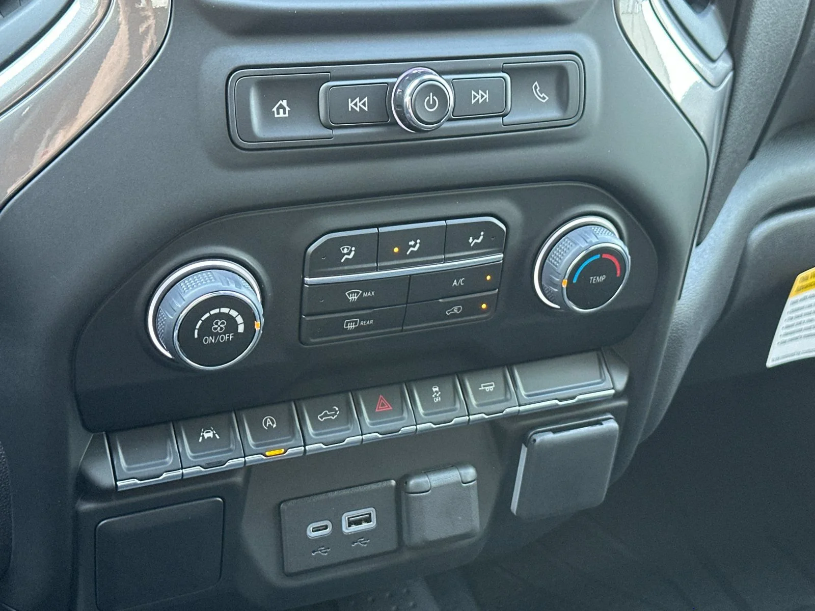 2026 Chevrolet Silverado 1500 Custom - Photo 19