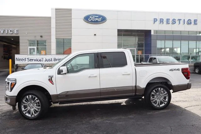 New 2026 Star White Metallic Tri-Coat Ford King Ranch® image 64
