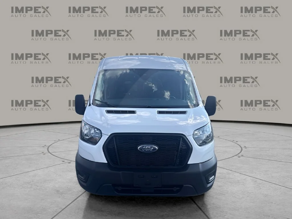 Used 2023 White Ford XL image 8
