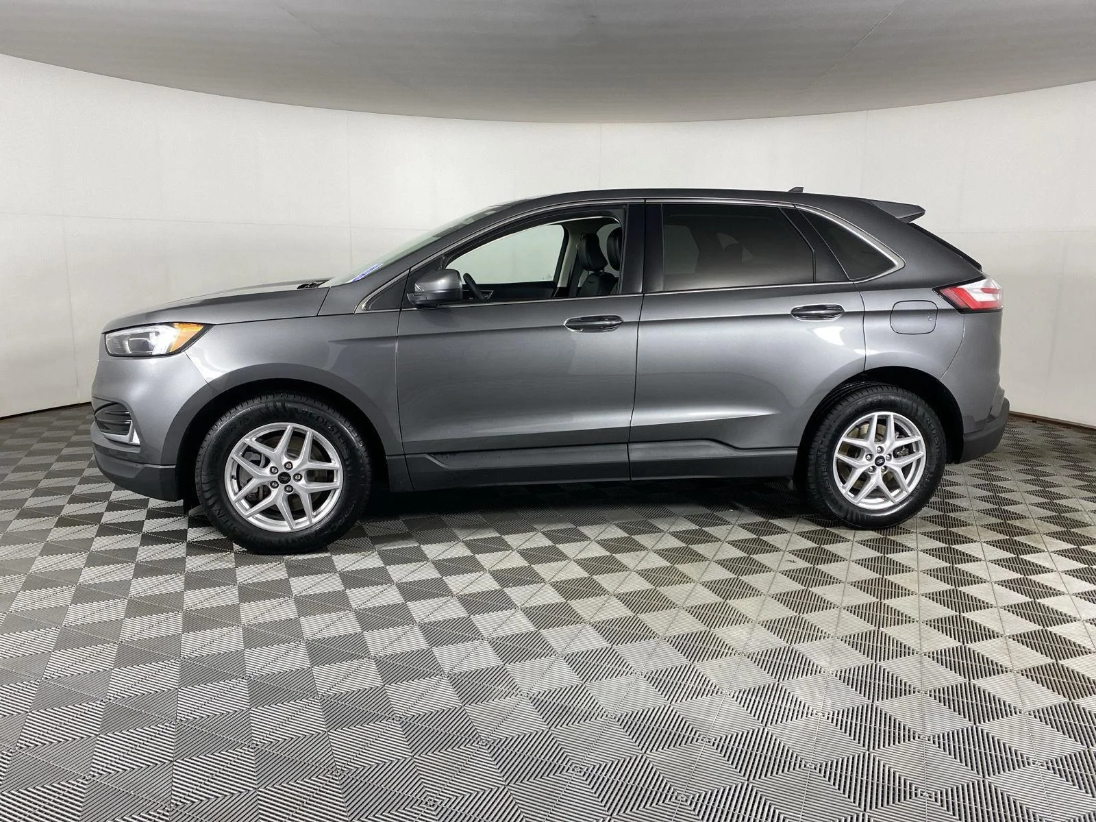 Used 2023 Carbonized Gray Ford SEL image 13