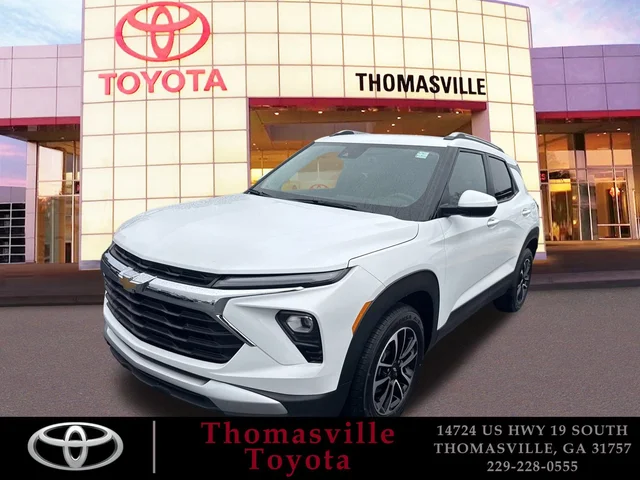Pre-Owned 2025 Chevrolet Trailblazer LT With Navigation