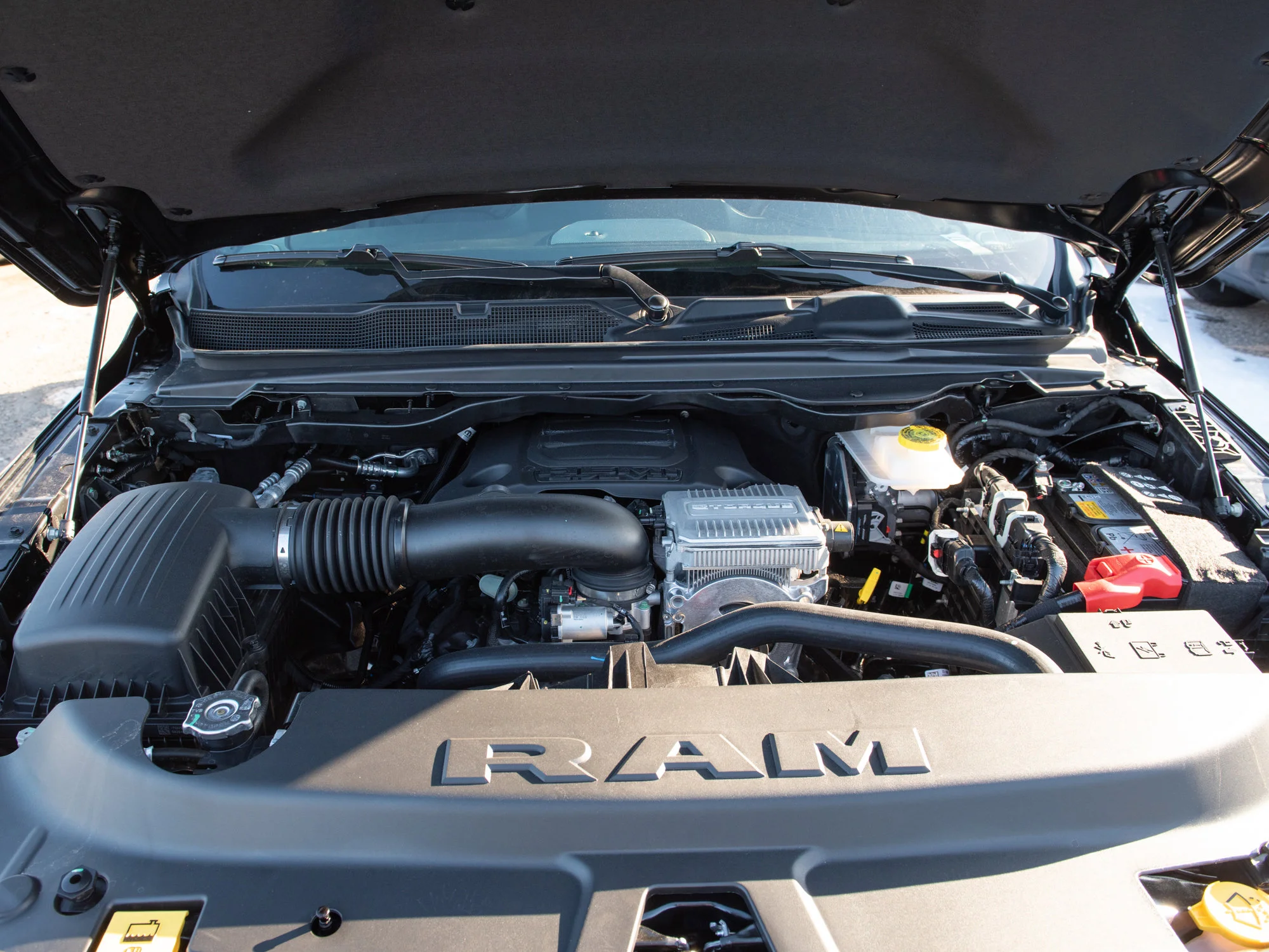 New 2026 Black RAM Sport* HEMI V8 image 9