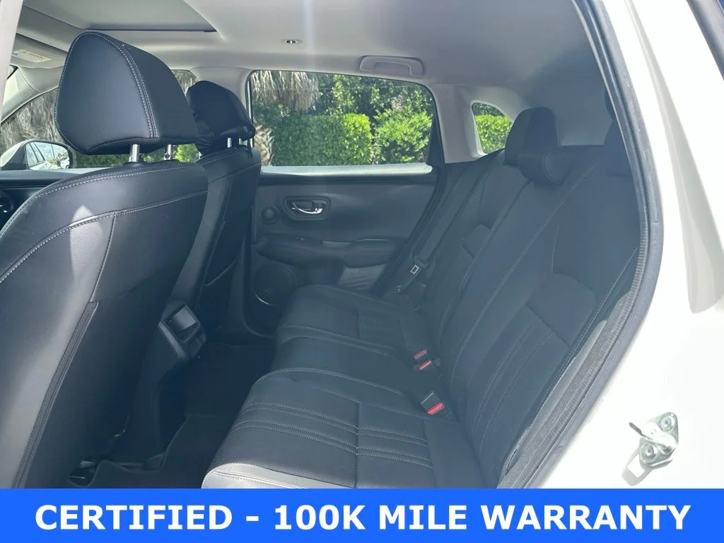 Certified Used 2023 Platinum White Pearl Honda EX-L image 19