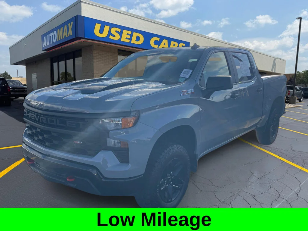 Used 2025 Slate Gray Metallic Chevrolet Custom Trail Boss image 1