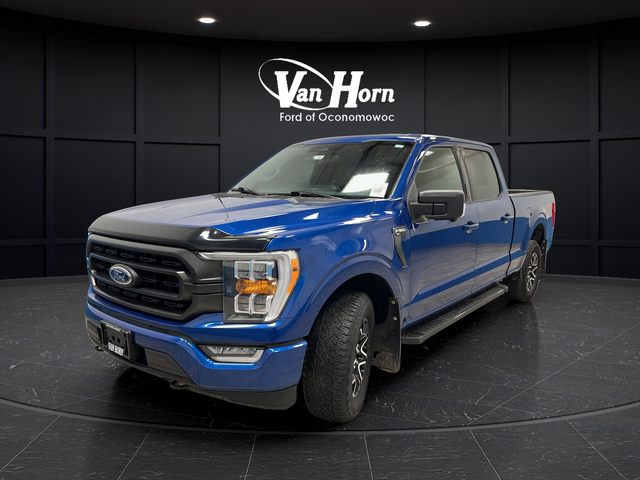 Used 2023 Atlas Blue Metallic Ford XLT image 3