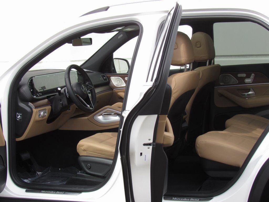 2025 Mercedes-Benz GLE GLE450 - Photo 56