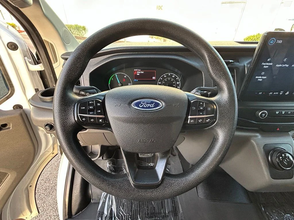 Used 2022 Oxford White Ford Base image 16