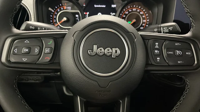 New 2026 Black Clear-Coat Exterior Paint Jeep Sport S image 15