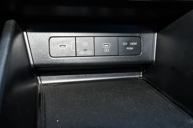 Used 2024 Red Hyundai SEL image 34