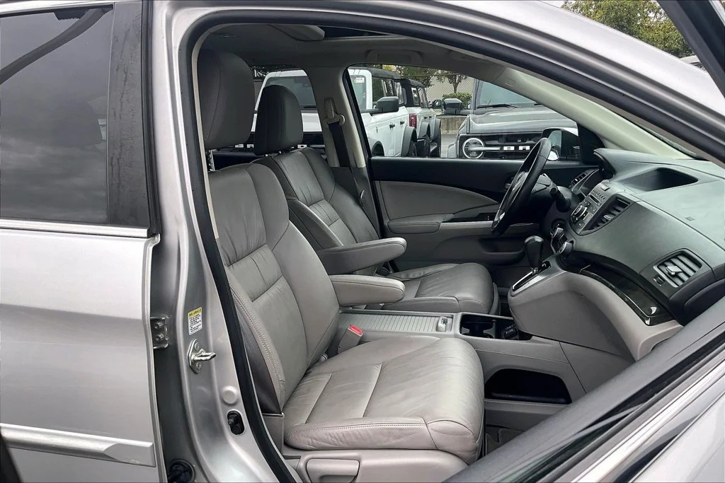 Used 2013  Honda EX-L image 6