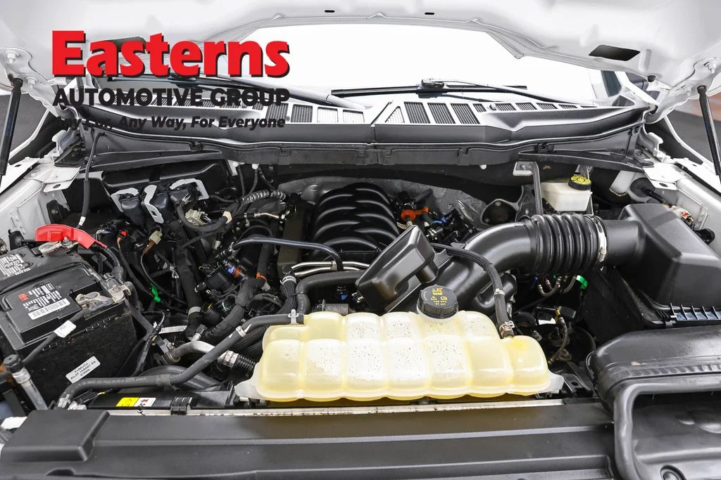 Used 2022 White Ford XL image 7