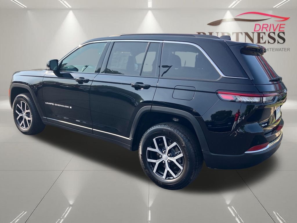 Used 2024 Black Jeep Limited image 4