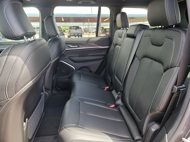 New 2026 Baltic Gray Metallic Clearcoat Jeep Limited image 8