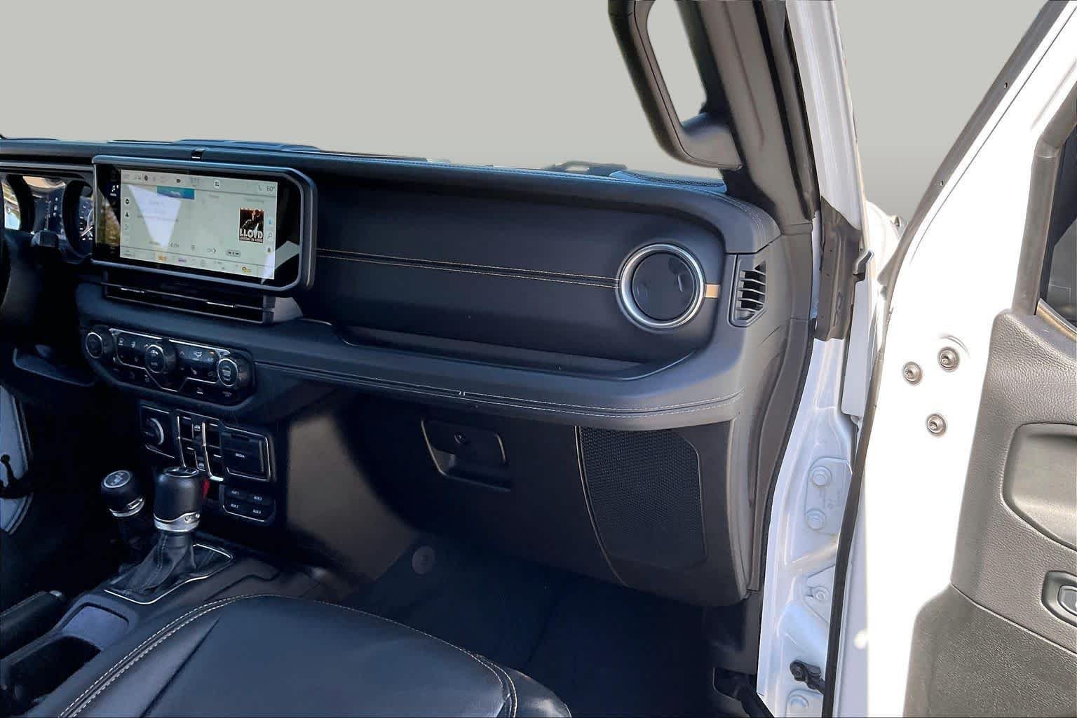 Certified Used 2024 Bright White Clearcoat Jeep Sahara image 18