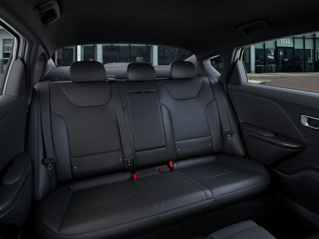 New 2026 Snow White Pearl Kia EX image 16