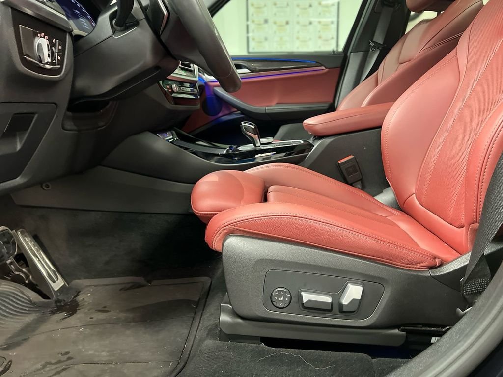 Used 2022 Black BMW M40i image 32