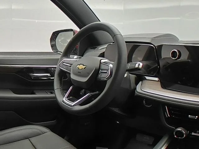 2026 Chevrolet Suburban High Country - Photo 35
