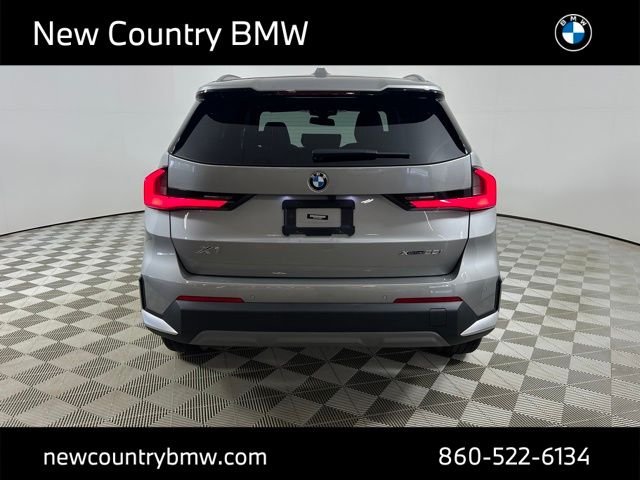 Used 2023 Space Silver Metallic BMW xDrive28i image 6