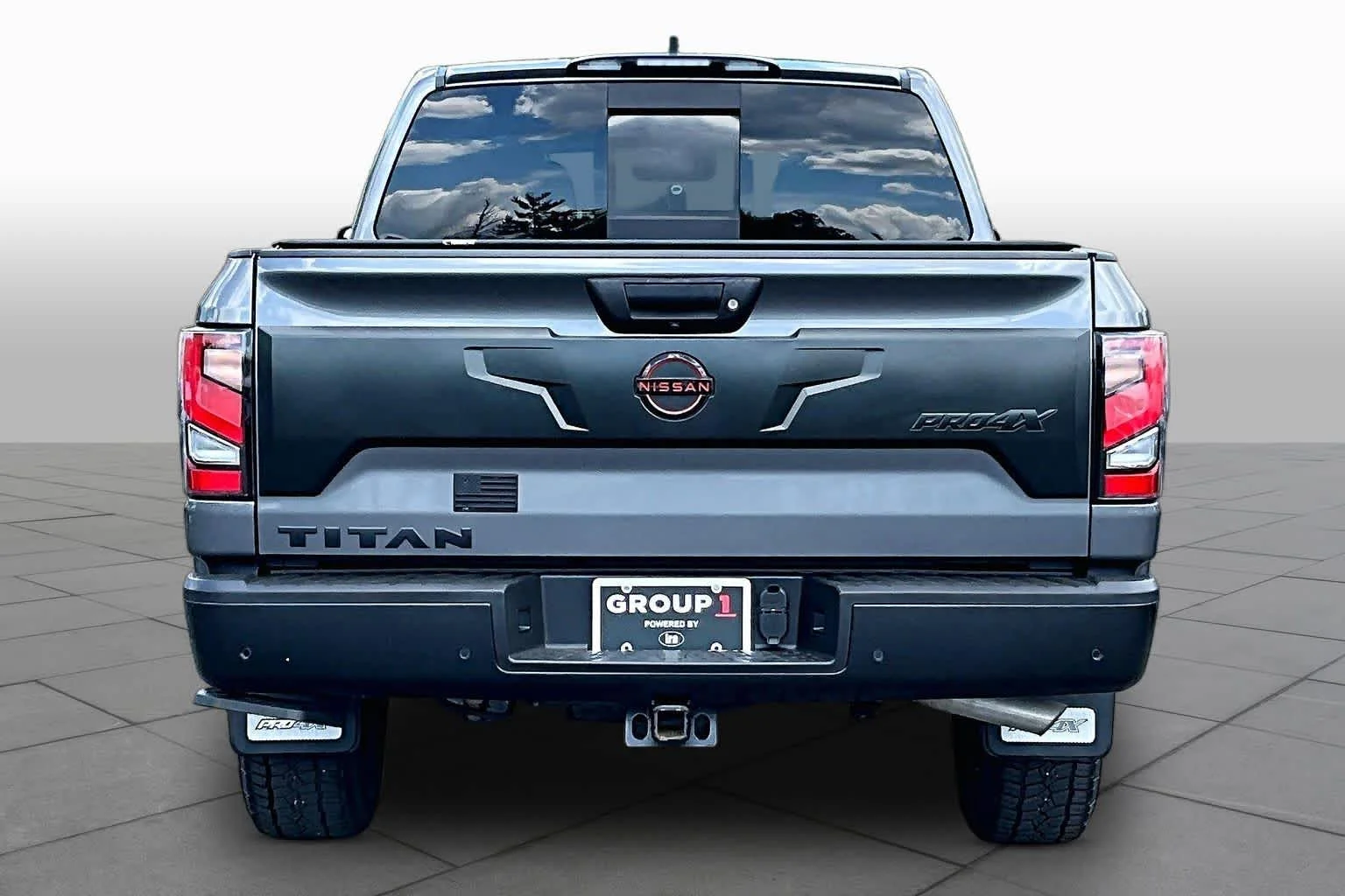 Used 2023 Gun Metallic Nissan PRO-4X image 5