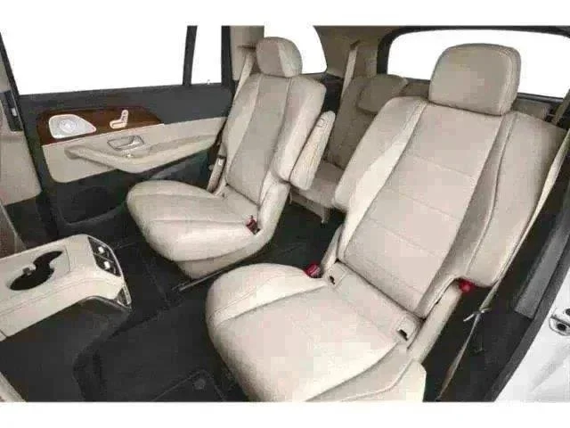 New 2026 MANUFAKTUR Moonlight White Magno Mercedes-Benz GLS 450 image 10