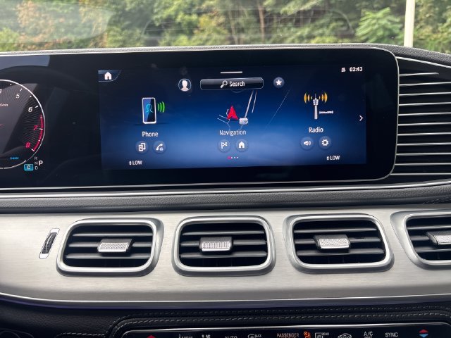 Certified Used 2026 Blue Mercedes-Benz GLE 350 image 24