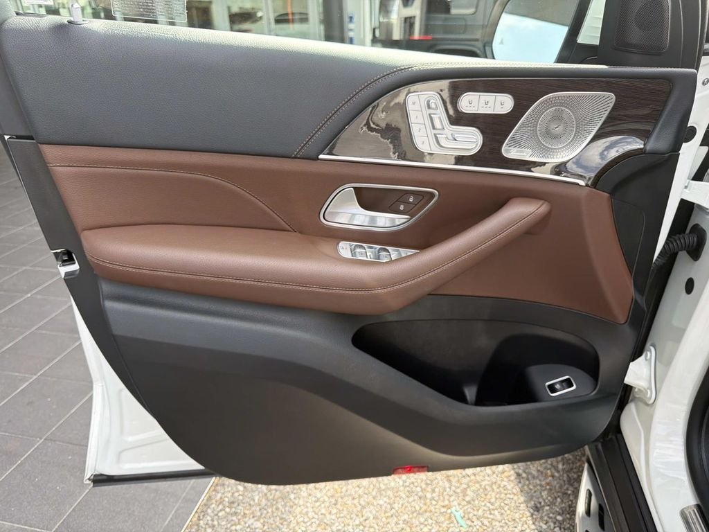 Certified Used 2024  Mercedes-Benz GLE 350 image 19