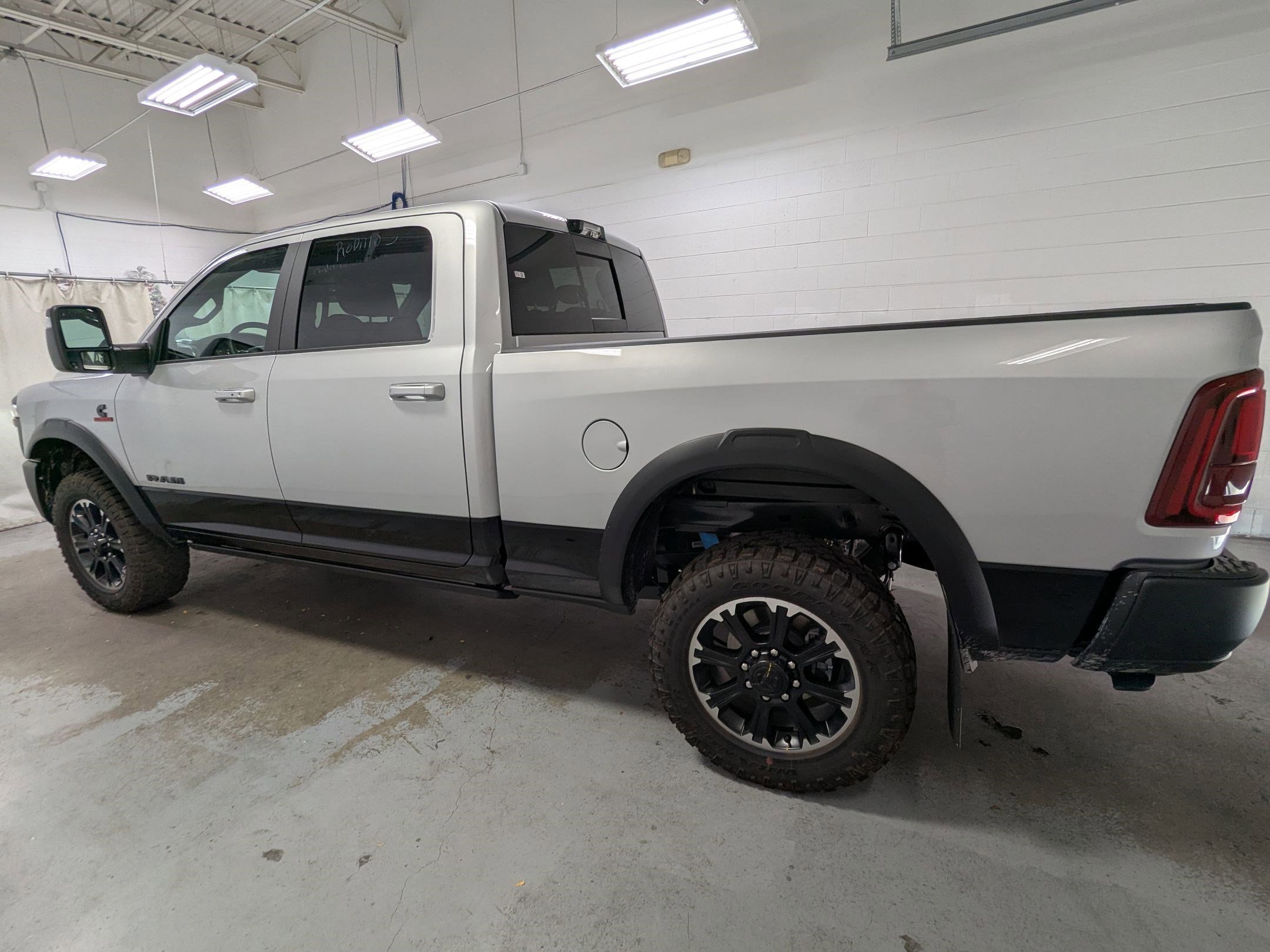 New 2026 Silver-Zynith Exterior Paint RAM Rebel image 8