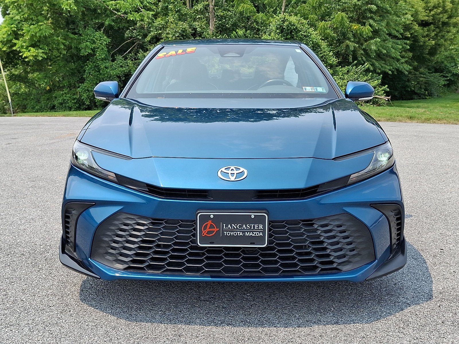 Used 2025 Ocean Gem   795 Toyota SE image 2