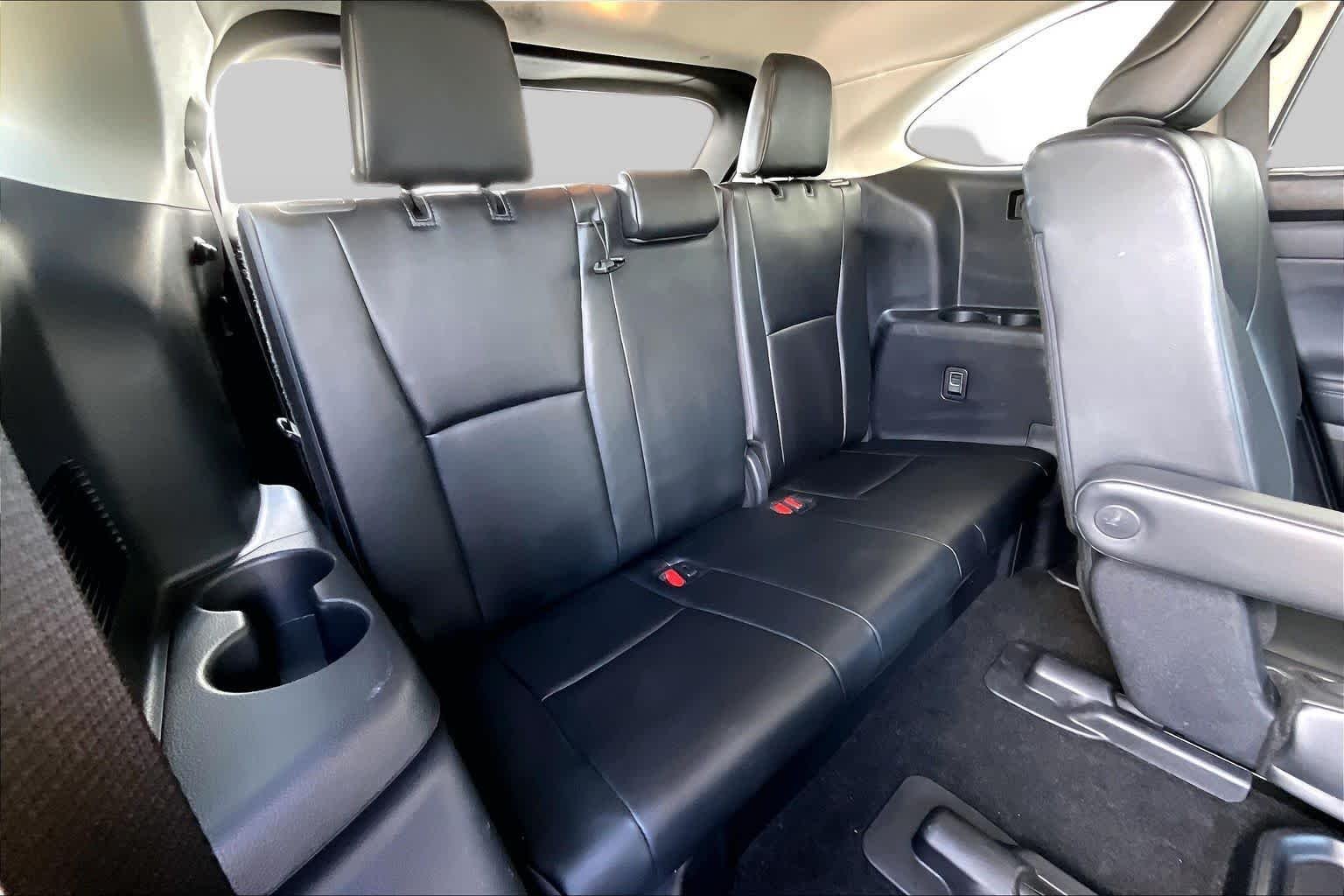 Used 2026 Midnight Black Metallic Toyota XLE image 35