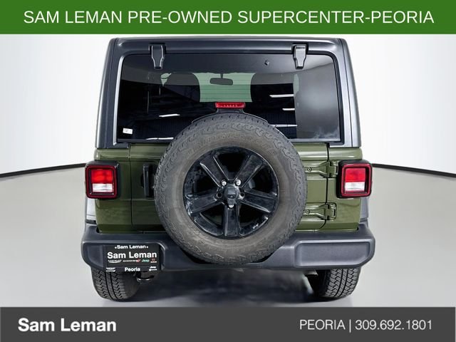 Used 2022 Green Jeep Sport S image 6