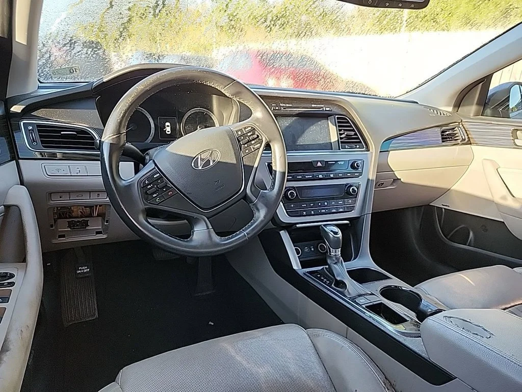 Used 2017 Gray Hyundai Limited image 24