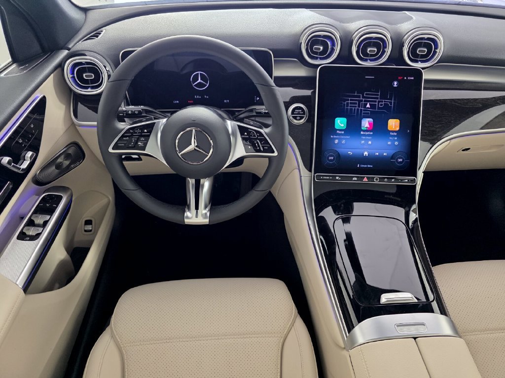 New 2027 Verde Silver Metallic Mercedes-Benz GLC 300 image 26