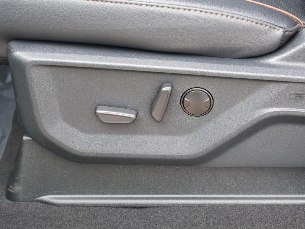 2026 Ford F-350 Super Duty Lariat - Photo 24
