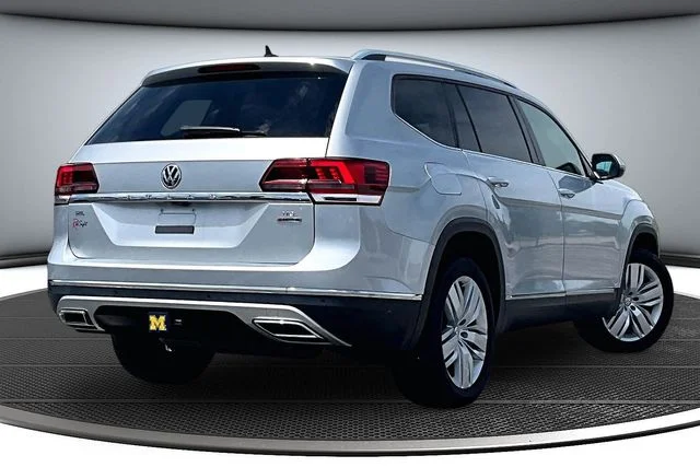 Used 2019 Reflex Silver Metallic Volkswagen SEL image 6