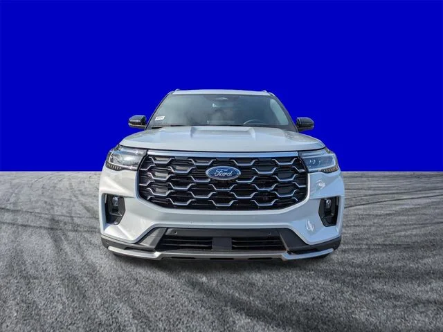New 2026 White Ford Platinum image 9