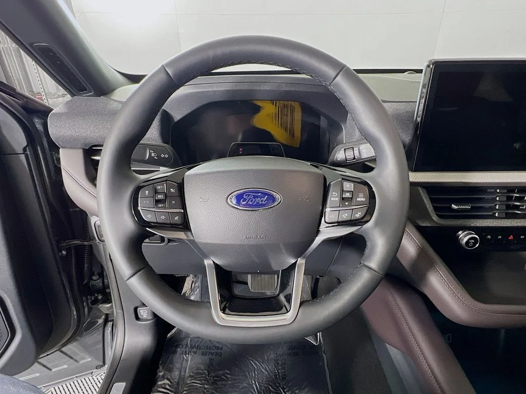 New 2026 Carbonized Gray Metallic Ford Platinum image 8