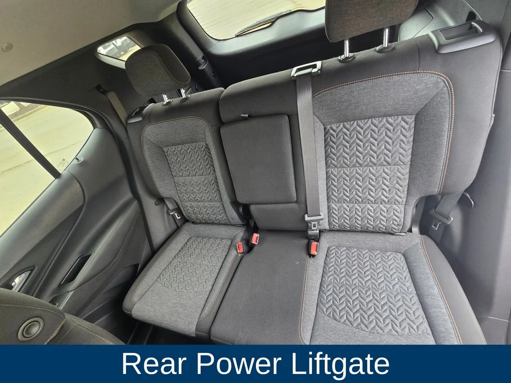 Used 2022 White Chevrolet LT image 12