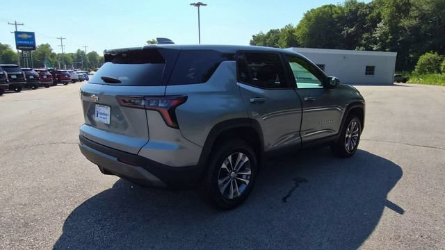 2025 Chevrolet Equinox LT - Photo 8
