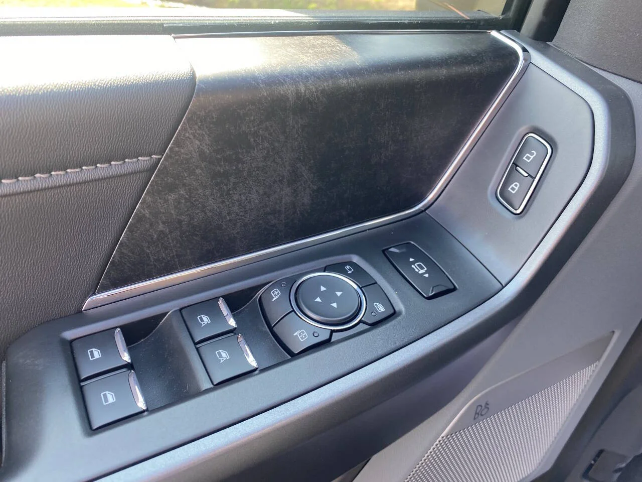 New 2026 Argon Blue Metallic Ford F-250® XLT image 19
