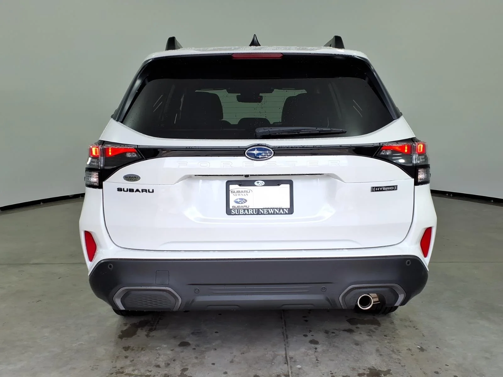 New 2026 CRYSTAL WHITE PEARL SUBARU Limited Hybrid image 34