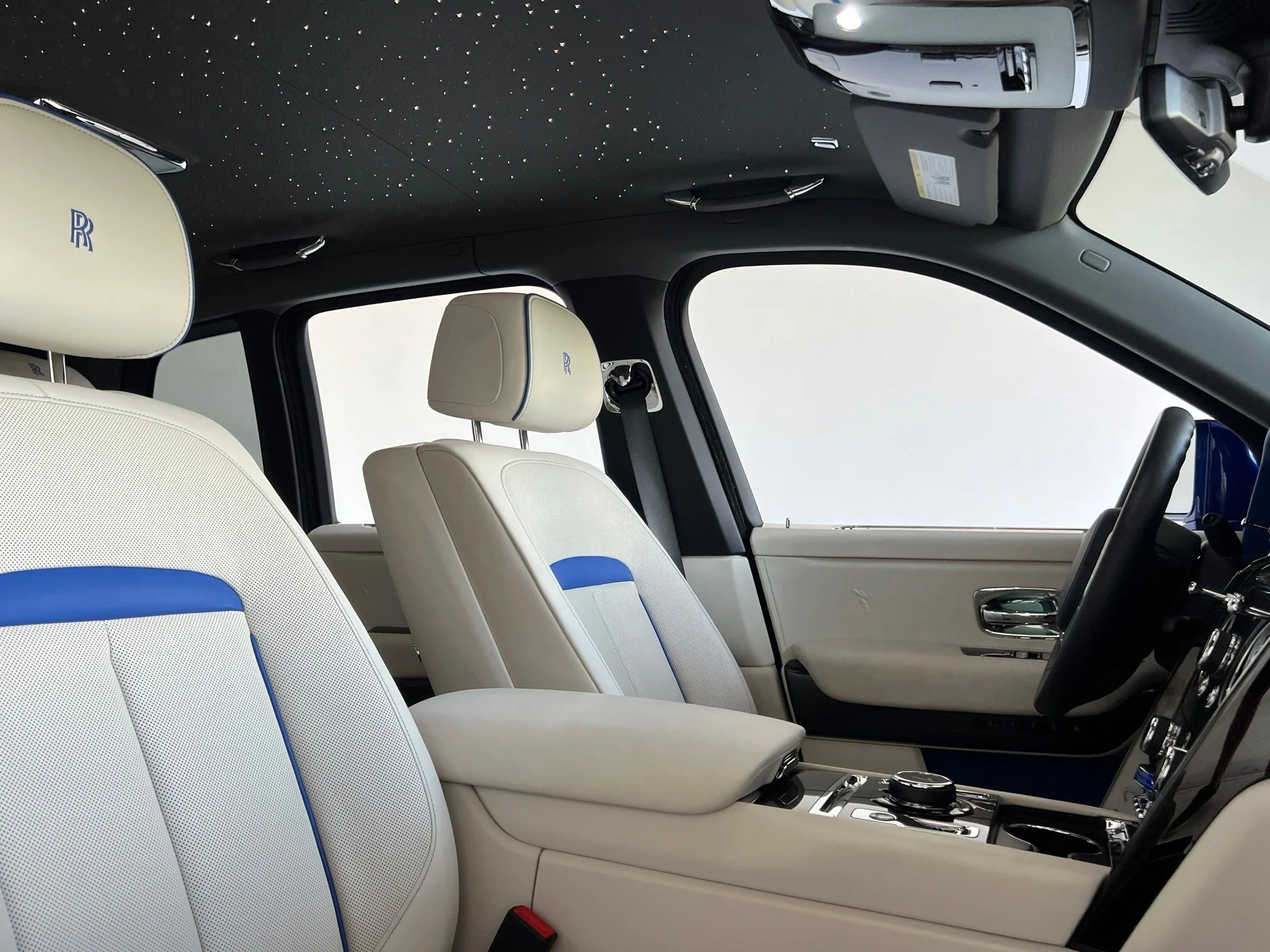 Used 2024 Blue Rolls-Royce Black Badge image 26
