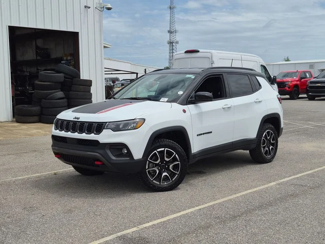 2025 Jeep Compass Trailhawk
