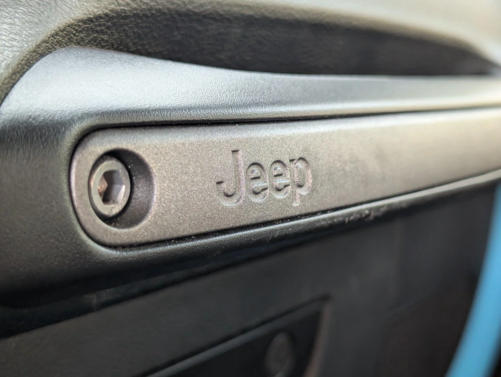 Used 2017 Chief Clearcoat Jeep Sport image 35