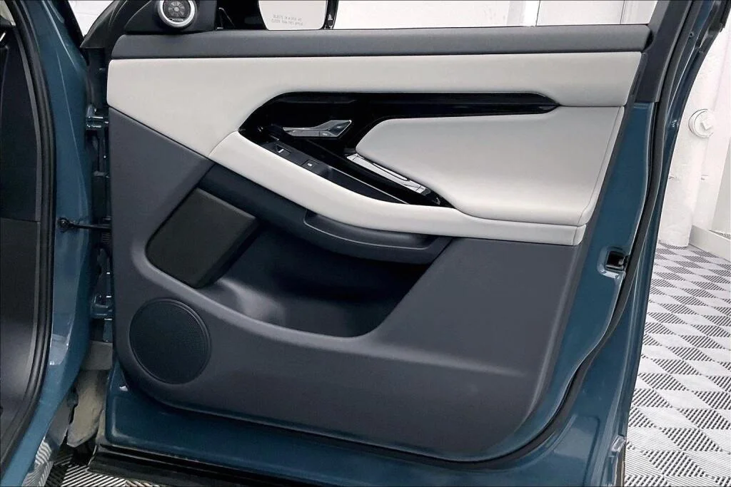 2025 Land Rover Range Rover Evoque S - Photo 20