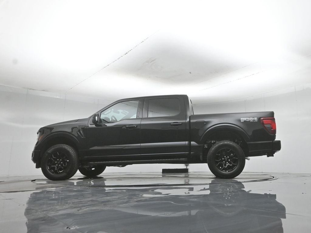 New 2026 Agate Black Metallic Ford XLT image 53
