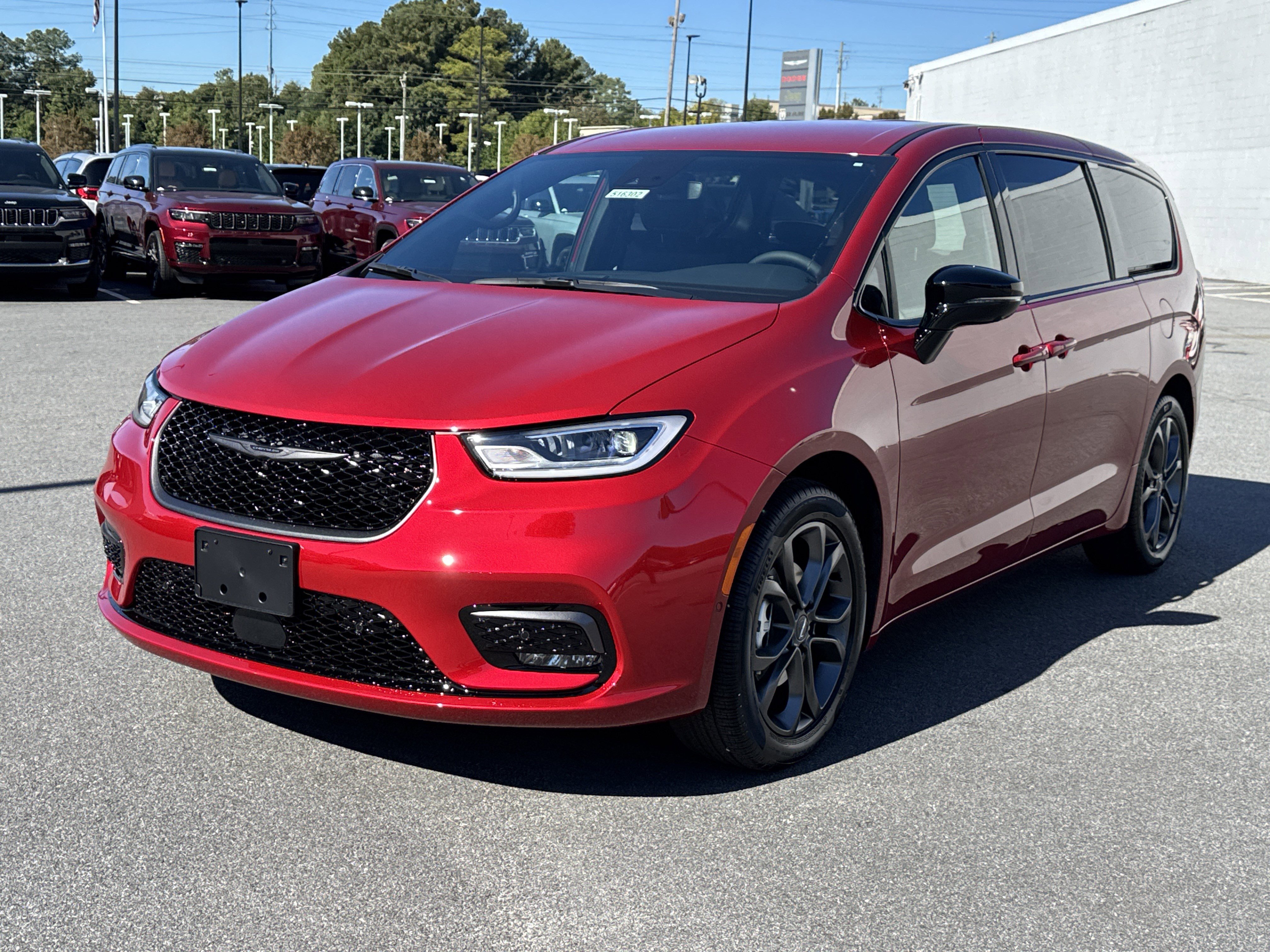 New 2026 Red Hot Pearlcoat Chrysler Select image 3