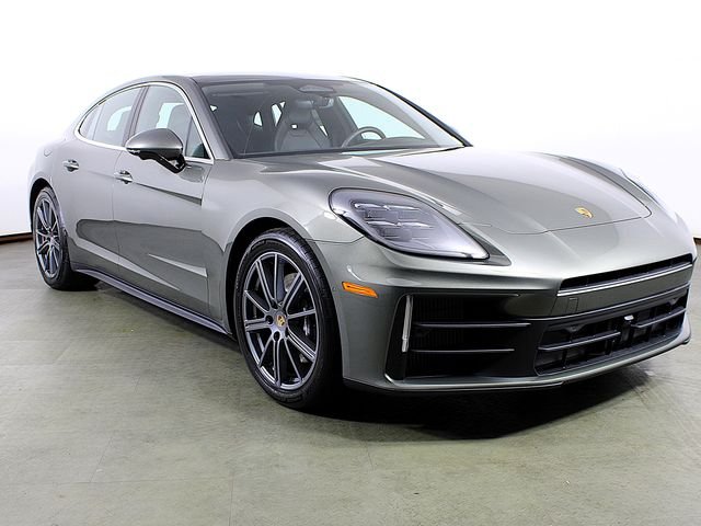 New 2026 Aventurine Green Metallic Porsche 4 image 9