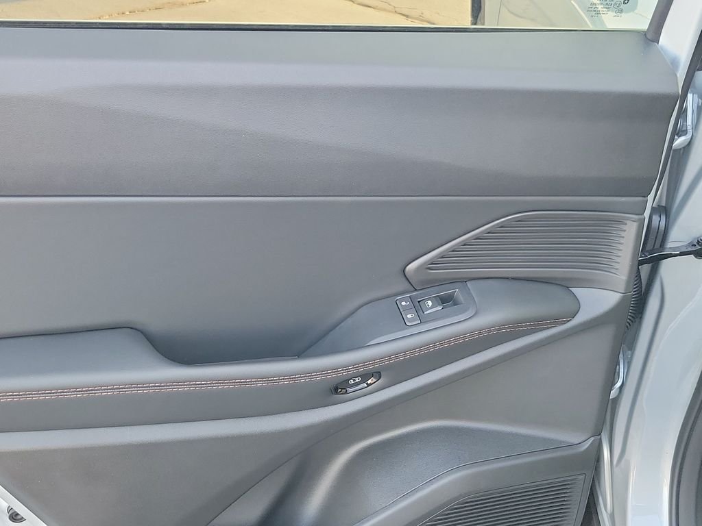 New 2026 Silver Zynith Clearcoat Jeep Limited image 13