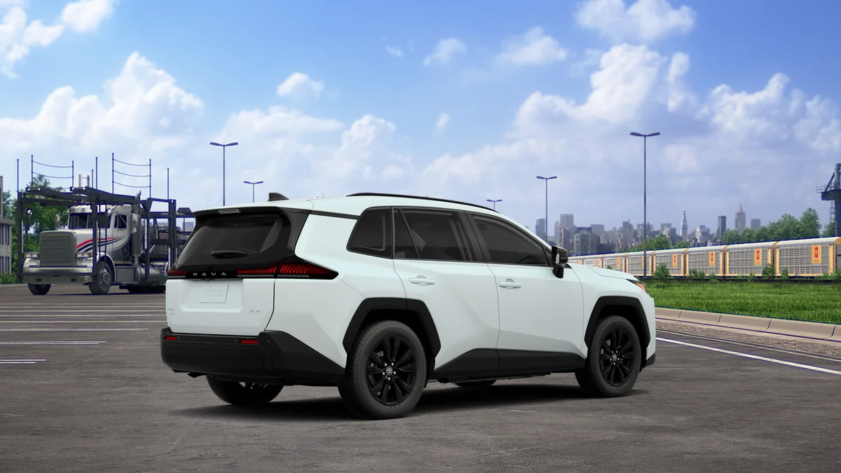New 2026 Wind Chill Pearl Toyota XLE Premium image 10